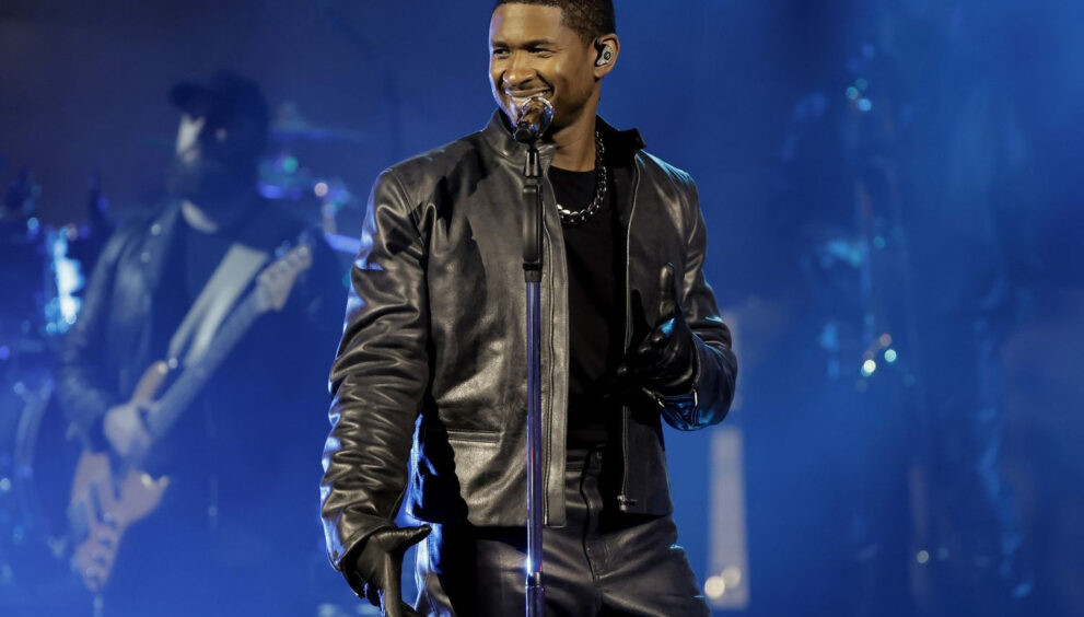 Usher Shares His Ambition To Experiment With Afrobeats After Well-Received Features With Pheelz & Burna Boy.