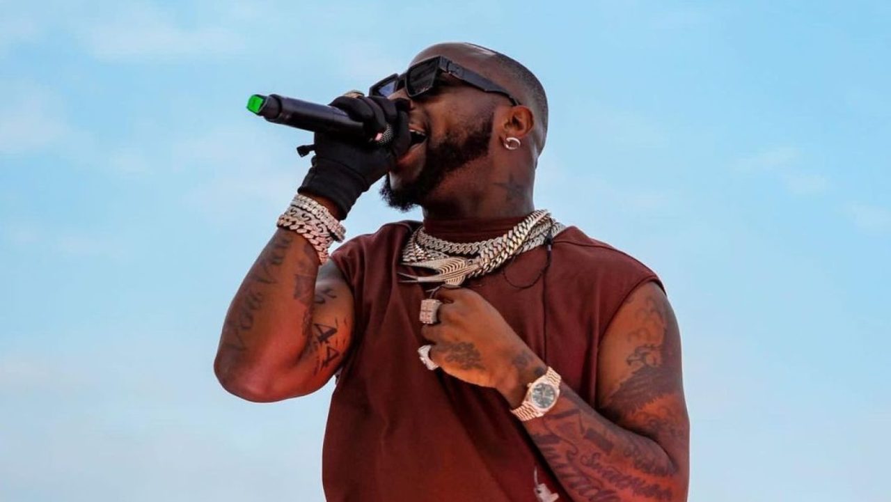 Davido to Retire After Next Album, Slams Blog for Doctored Photo.