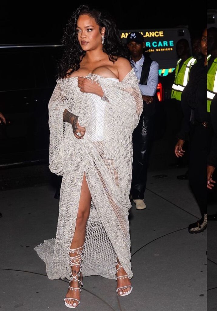 Rihanna's Iconic Cold Shoulder: The Moment She Snubbed Naomi Campbell and Law Roach at NYFW.