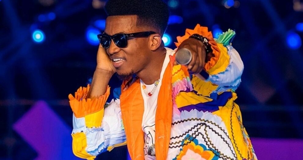 Kofi Kinaata Survives Road Accident.